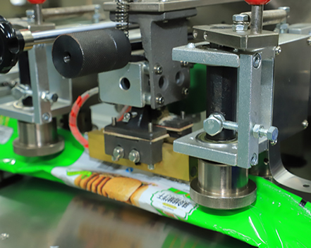 全自動食品包裝流水線